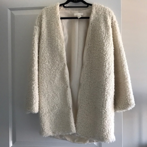 H&M Jackets & Blazers - TEDDY COAT CREAM COZY